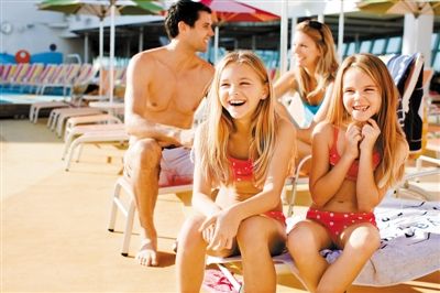 游輪上盡享悠長(zhǎng)假期 游輪上盡享悠長(zhǎng)假期