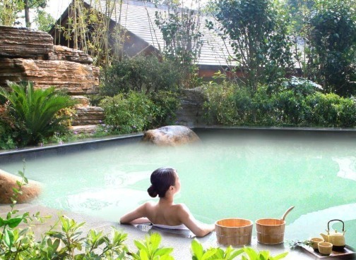 一場秋雨一場寒 深秋“泡湯”八項注意