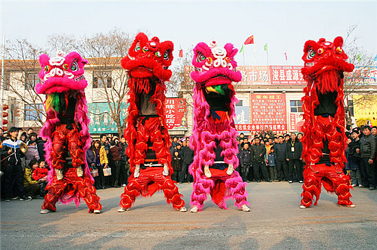 過(guò)大年 逛廟會(huì)——鶴壁浚縣社火古廟會(huì)戲耍攻略