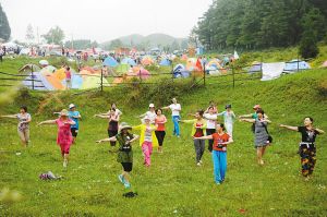 夏天也可以這樣過(guò) 各大景區(qū)帳篷露營(yíng)全攻略