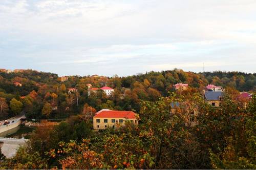 金秋時(shí)節(jié) 到信陽(yáng)雞公山享受慢旅游生活 金秋時(shí)節(jié) 到信陽(yáng)雞公山享受慢旅游生活