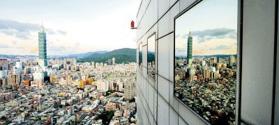  標志性建筑下面，臺灣的市井美食隱藏其中，待你尋找。