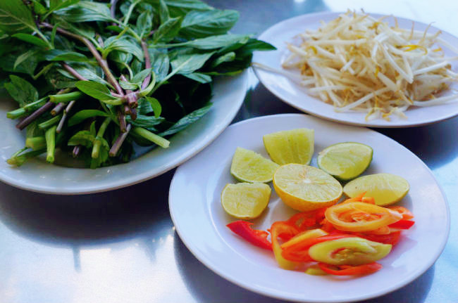 讓我再多吃一口,從南到北 讓我再多吃一口,從南到北