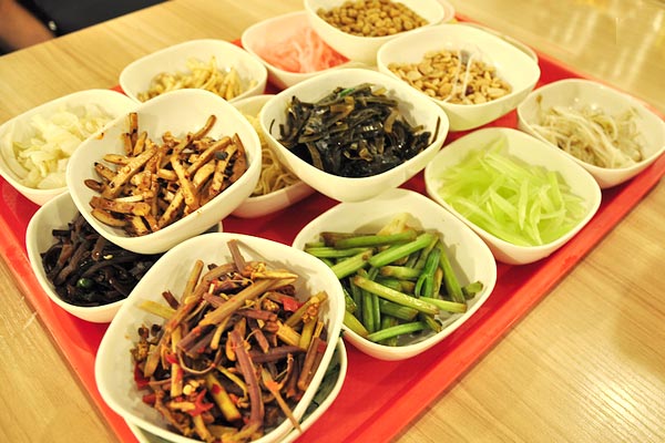 爽爽貴陽(yáng)吸引吃貨小分隊(duì) 爽爽貴陽(yáng)吸引吃貨小分隊(duì)