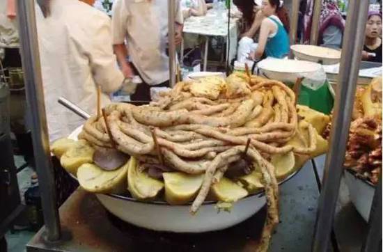 新疆奇葩”黑暗料理“ 你吃過嘛？