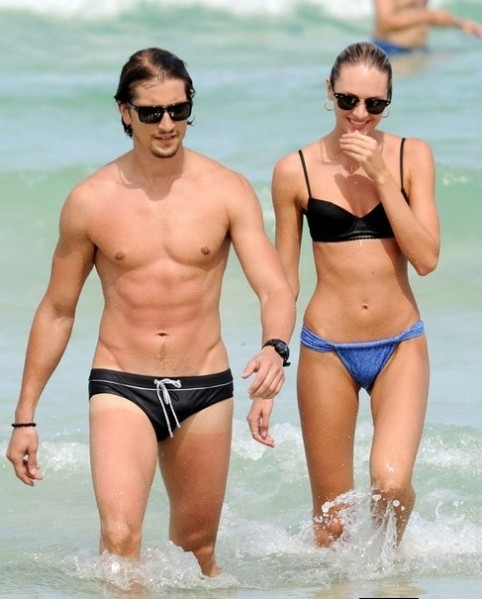 誰能有幸約會天使？維秘超模們的男星后宮團(tuán)