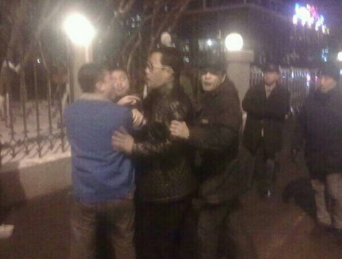 轉(zhuǎn)發(fā)到微博網(wǎng)曝趙本山徒弟駕無牌路虎追尾打人。