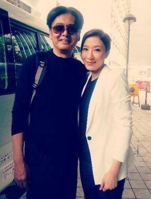 周潤發(fā)與楊怡上月合照 周潤發(fā)與楊怡上月合照