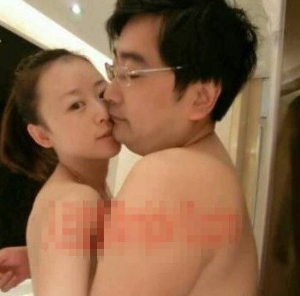 網(wǎng)傳女主播被國(guó)家檔案局官員包養(yǎng)4年艷照曝光 網(wǎng)傳女主播被國(guó)家檔案局官員包養(yǎng)4年艷照曝光