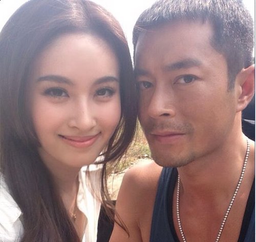 泰國(guó)最美變性人Poy與古天樂(lè)在拍戲片場(chǎng) 泰國(guó)最美變性人Poy與古天樂(lè)在拍戲片場(chǎng)