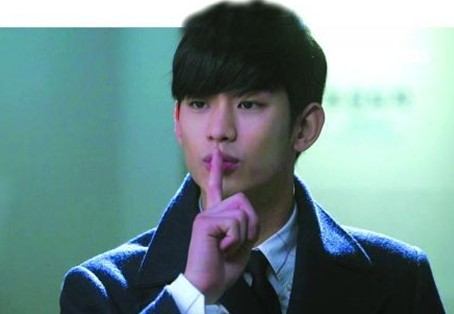 于正評價金秀賢沒什么演技，只是長得很討喜。