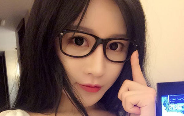 北師大?；ǚ崴秸掌毓?被指借范冰冰上位