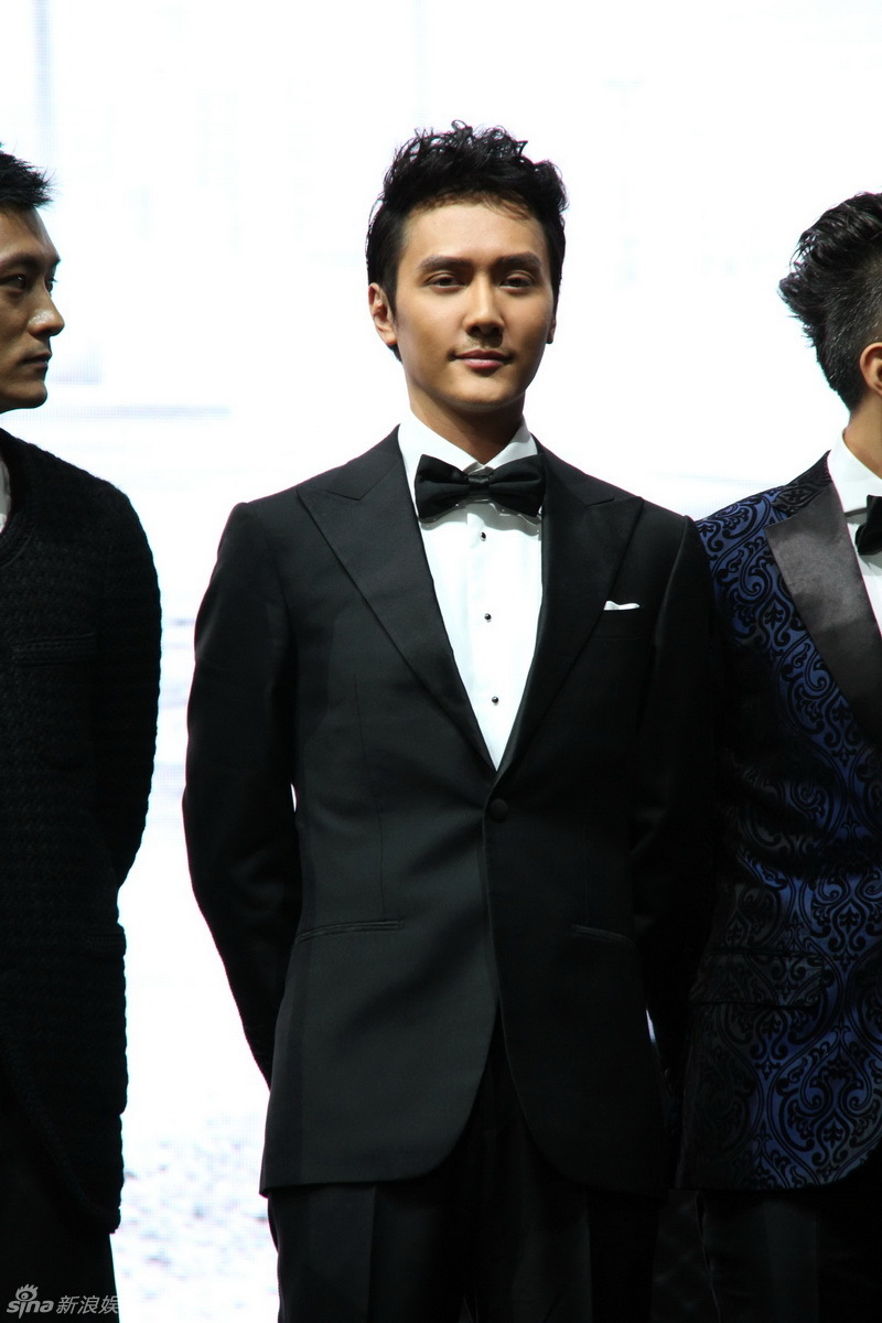 馮紹峰獲芭莎年度明星 五部電影見證成長 馮紹峰獲芭莎年度明星 五部電影見證成長