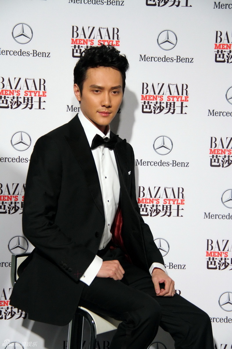 馮紹峰獲芭莎年度明星 五部電影見證成長 馮紹峰獲芭莎年度明星 五部電影見證成長