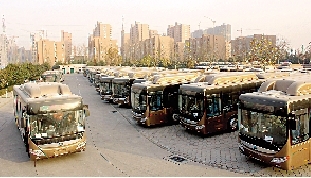 鄭州114臺(tái)新型氣電混合車(chē)即將上路 鄭州114臺(tái)新型氣電混合車(chē)即將上路