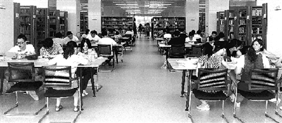 “圖書(shū)館謝絕14歲以下兒童入內(nèi)”系誤讀