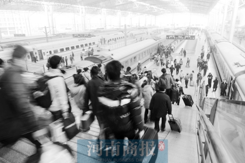 坐火車回家的小伙伴們，你們的票買到了嗎？