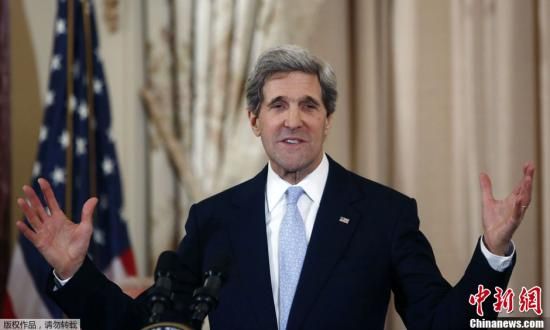 資料圖：當?shù)貢r間2月6日，美國華盛頓，新任國務卿約翰·克里宣誓就職，副總統(tǒng)拜登出席了就職儀式。