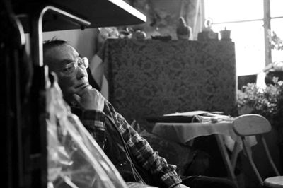 昨日，朱令父親吳承之說，這些年來他們一直在等待事件調(diào)查結(jié)果。新京報記者 王嘉寧 攝