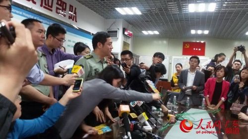 廣州軍區(qū)廣州總醫(yī)院發(fā)布會(huì)現(xiàn)場(chǎng)。