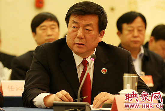 全國(guó)人大代表、河南省人民檢察院檢察長(zhǎng)蔡寧