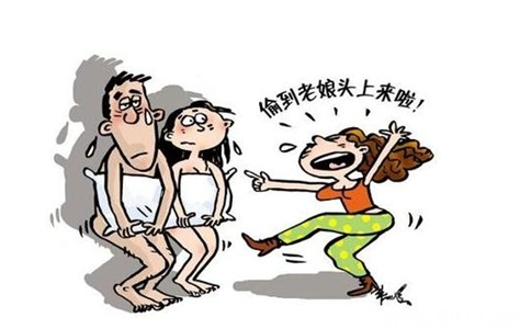 官員當(dāng)二奶面嫖娼二奶拍艷照舉報！這劇情太離譜趕上電視劇