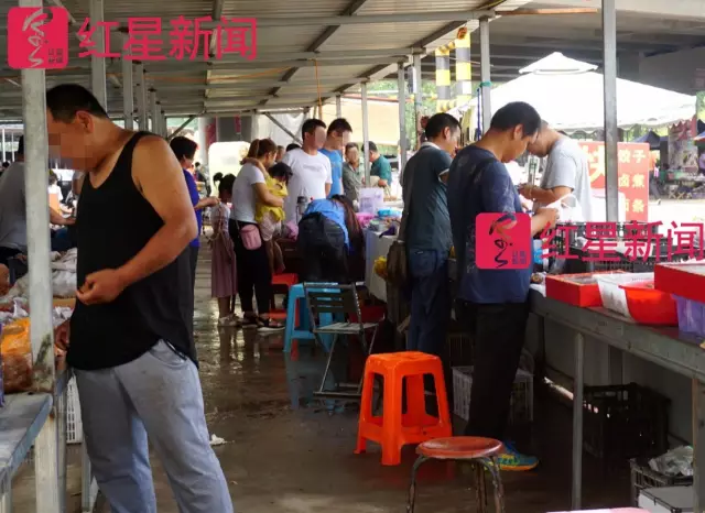 文玩核桃遇冷由幾萬(wàn)一對(duì)降到5元沒(méi)人要？商戶否認(rèn)