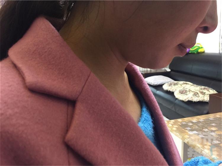 又見惡俗婚鬧 女子幫新娘堵門當(dāng)場被摔昏迷 又見惡俗婚鬧 女子幫新娘堵門當(dāng)場被摔昏迷