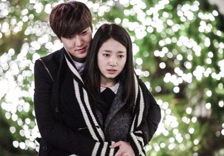 從李敏鎬到李棟旭，再次分手的“男神收割機(jī)”裴秀智被嘲太花心？