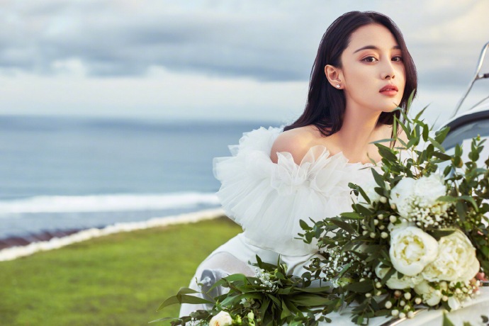 張馨予的婚紗成了淘寶爆款，知道價格后讓人大跌眼鏡！