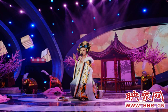 嘉寧貴妃造型驚艷全場(chǎng)