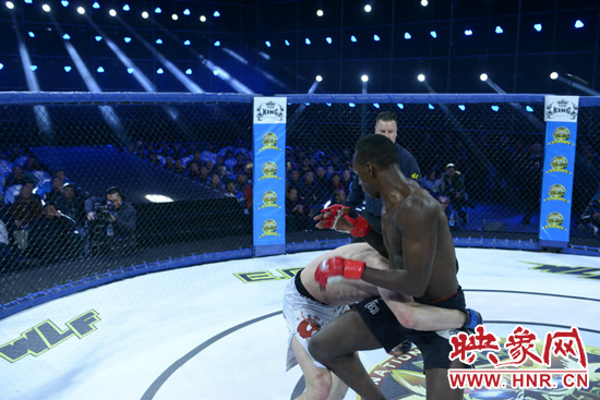 《武林籠中對(duì)》劇照 《武林籠中對(duì)》劇照