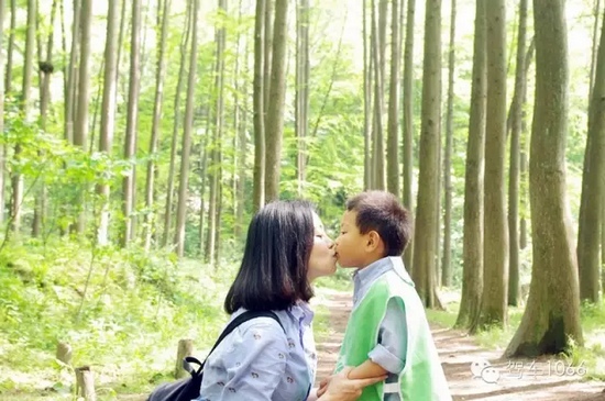 好暖心的畫面！