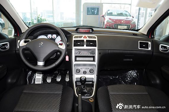 2012款Cross 307實(shí)拍 2012款Cross 307實(shí)拍