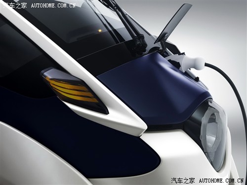 豐田豐田(進口)i-Road2013款 基本型 豐田豐田(進口)i-Road2013款 基本型