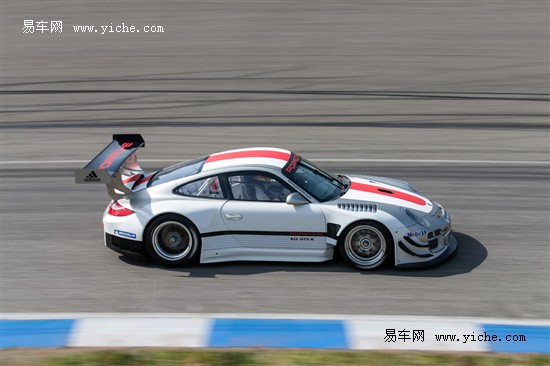 保時(shí)捷升級(jí)911 GT3 R賽車(chē) 保時(shí)捷升級(jí)911 GT3 R賽車(chē)