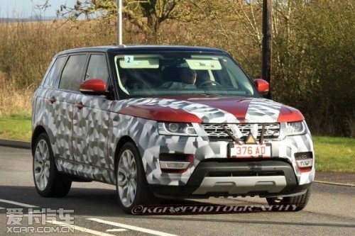 此前曝光的攬勝運動版諜照 此前曝光的攬勝運動版諜照