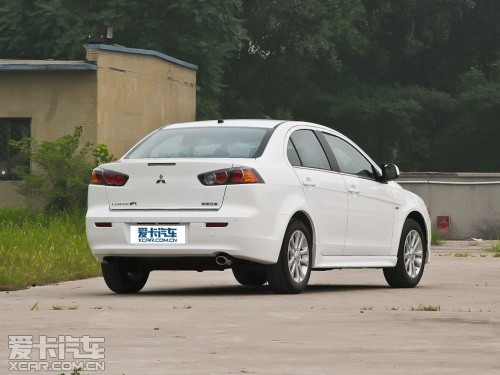 東南三菱2012款翼神 東南三菱2012款翼神