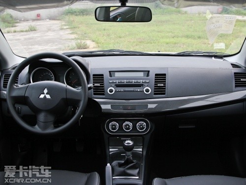 東南三菱2012款翼神 東南三菱2012款翼神