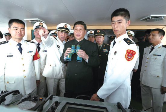 2012年12月8日，習(xí)近平視察廣州戰(zhàn)區(qū)，登上海軍“海口艦”