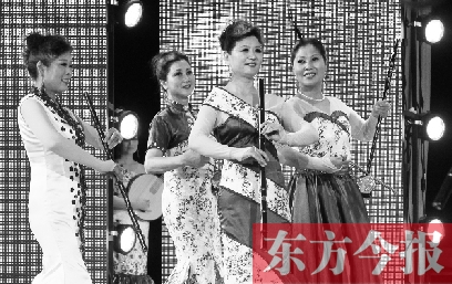 老同志們自編節(jié)目，喜迎中國第一個法定老年節(jié)