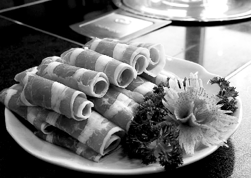 牛羊肉價(jià)格春節(jié)前直接“奔三”，市民感嘆吃牛羊肉是一種奢侈