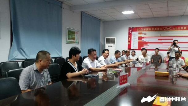 雪中送炭！農(nóng)商銀行為10名貧困學(xué)子的大學(xué)夢保駕護(hù)航