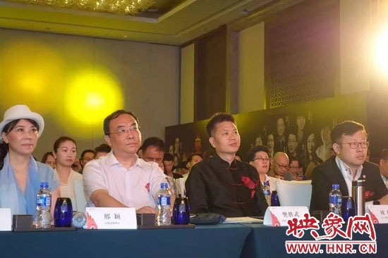 創(chuàng)始人就是最好的代言人:首屆中國餐飲品牌創(chuàng)始人大會 創(chuàng)始人就是最好的代言人:首屆中國餐飲品牌創(chuàng)始人大會