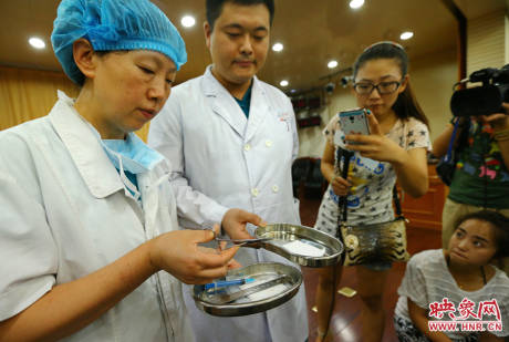 駐馬店失明雙胞胎手術成功 駐馬店失明雙胞胎手術成功