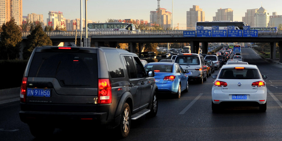 APEC假期結(jié)束 北京早高峰道路擁堵 APEC假期結(jié)束 北京早高峰道路擁堵