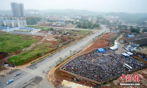 湖南郴州電摩“墳場(chǎng)” 湖南郴州電摩“墳場(chǎng)”