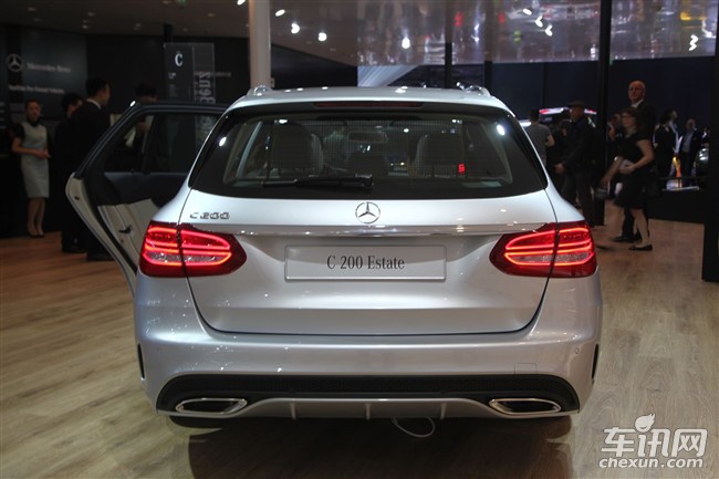 奔馳C級 奔馳C級