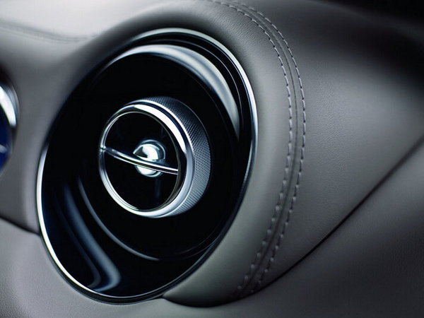 空調(diào) 空調(diào)