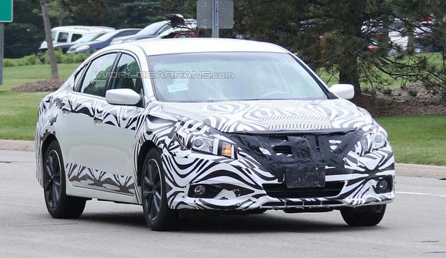 日產(chǎn)改款Altima諜照首曝 外觀將有所調整 日產(chǎn)改款Altima諜照首曝 外觀將有所調整